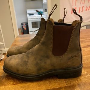 blundstones poshmark